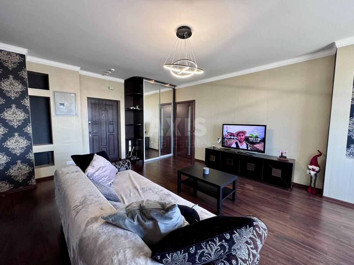 2k apartment vul. Myshugy Oleksandra 2А3