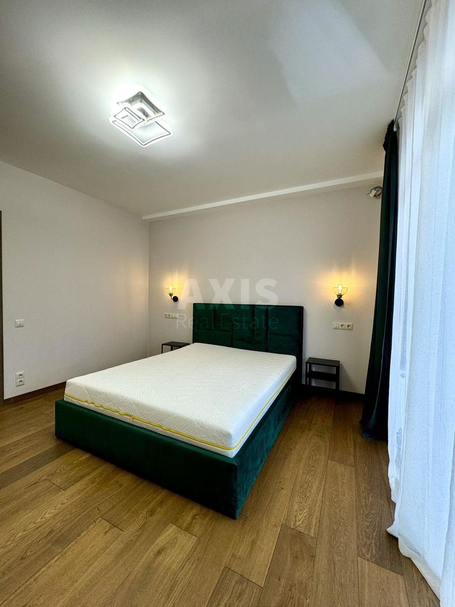 3k apartment vul. Myhajla Maksymovycha 247