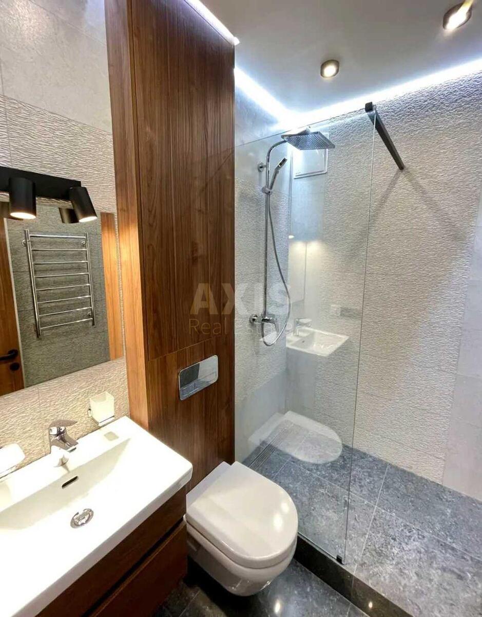 3k apartment nab. Dniprovs'ka 186291610