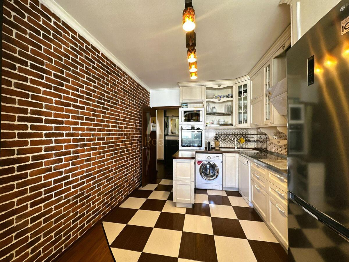 3k apartment vul. Mejtusa Kompozytora 4А