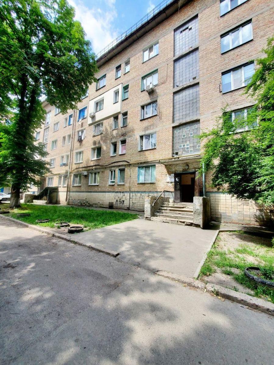 1k apartment vul. Post-Volyns'ka 2/1036