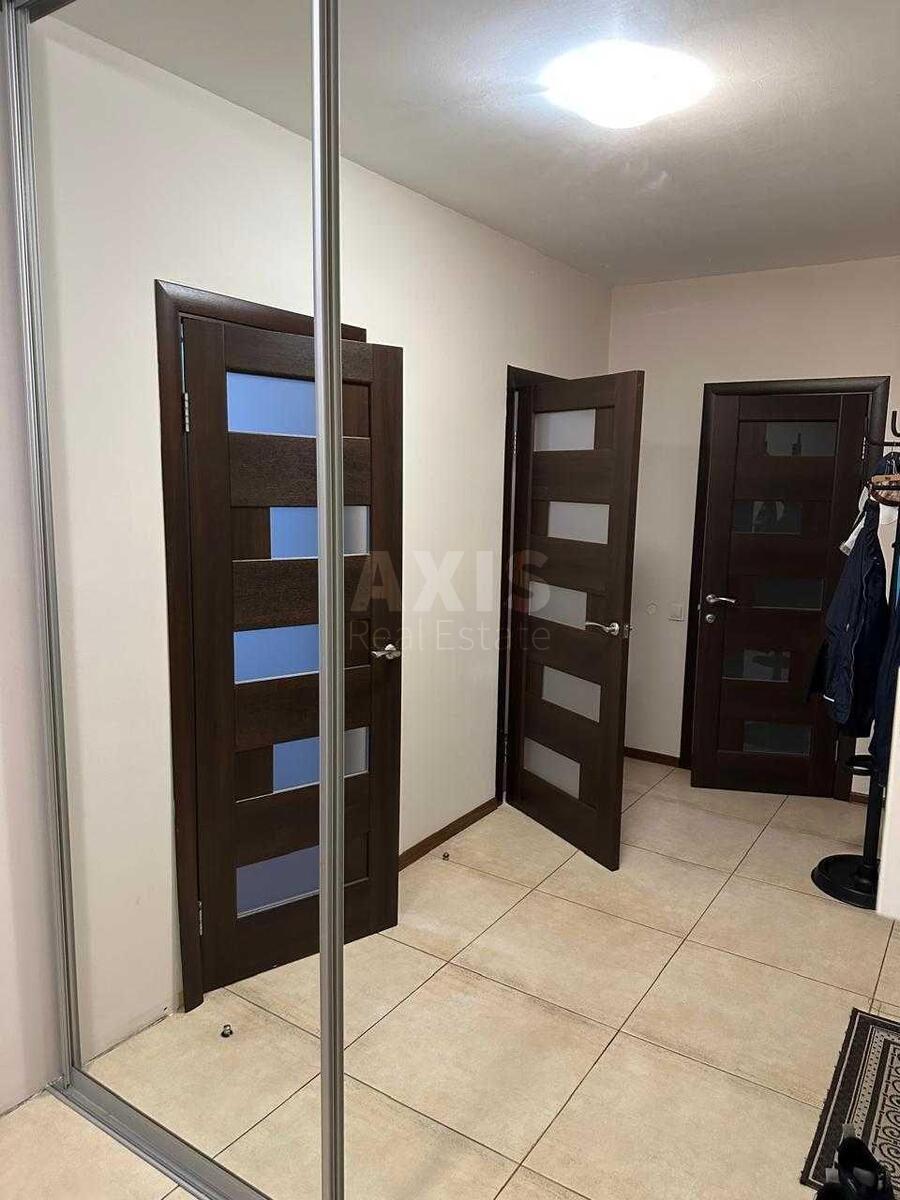 2k apartment vul. Degtjarivs'ka 25А3