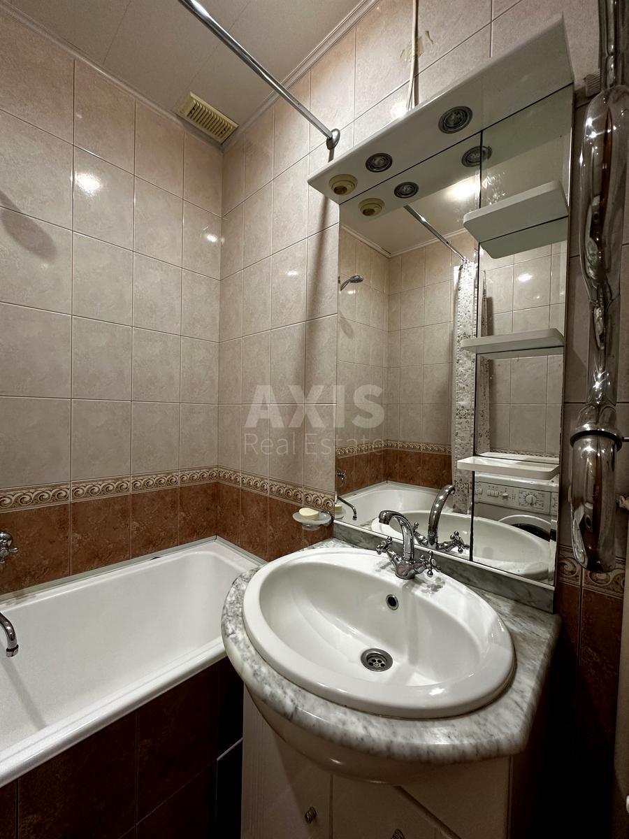 2k apartment vul. Ronalda Reyhana 4А633339