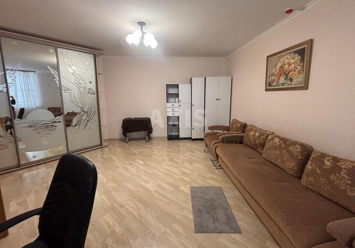 1k apartment vul. Mejtusa Kompozytora 44