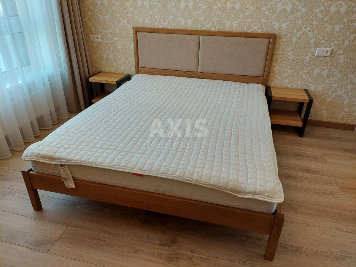2k apartment vul. Lypkivs'kogo Vasylja Mytropolyta 38572021