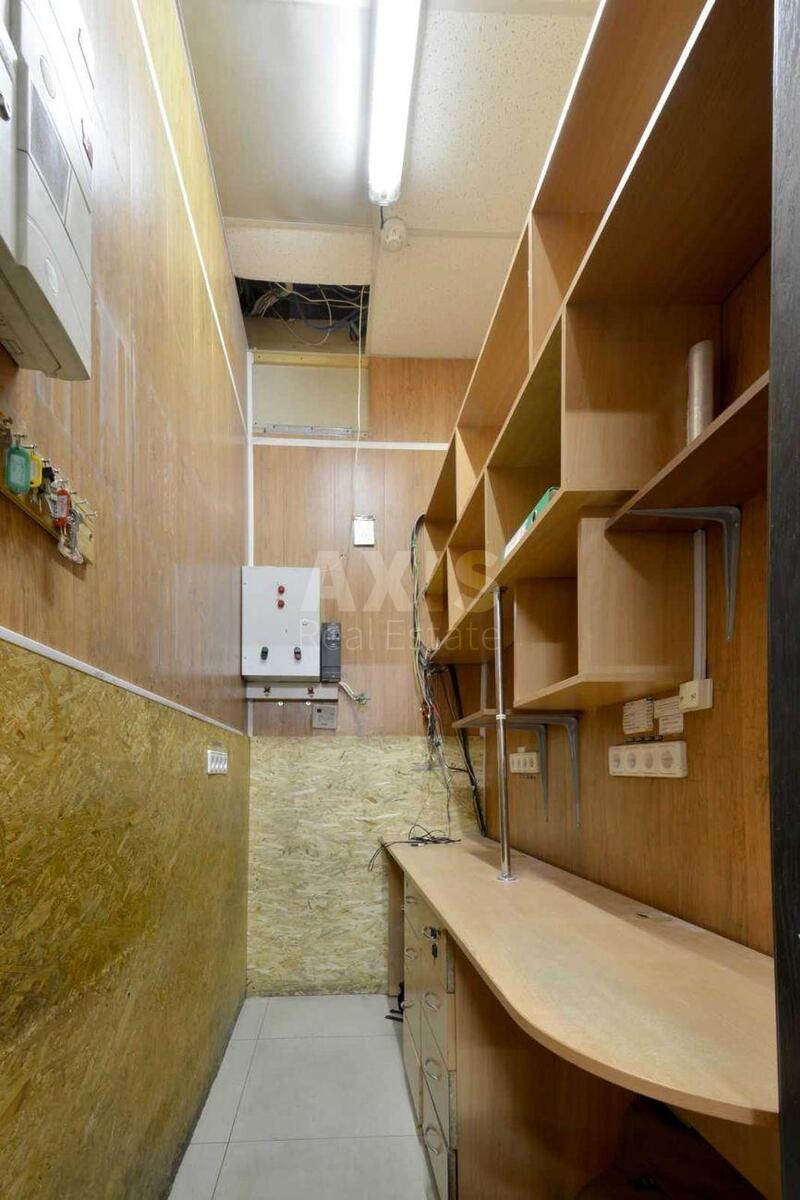 Office vul. Saksagans'kogo 120, 235m2572592