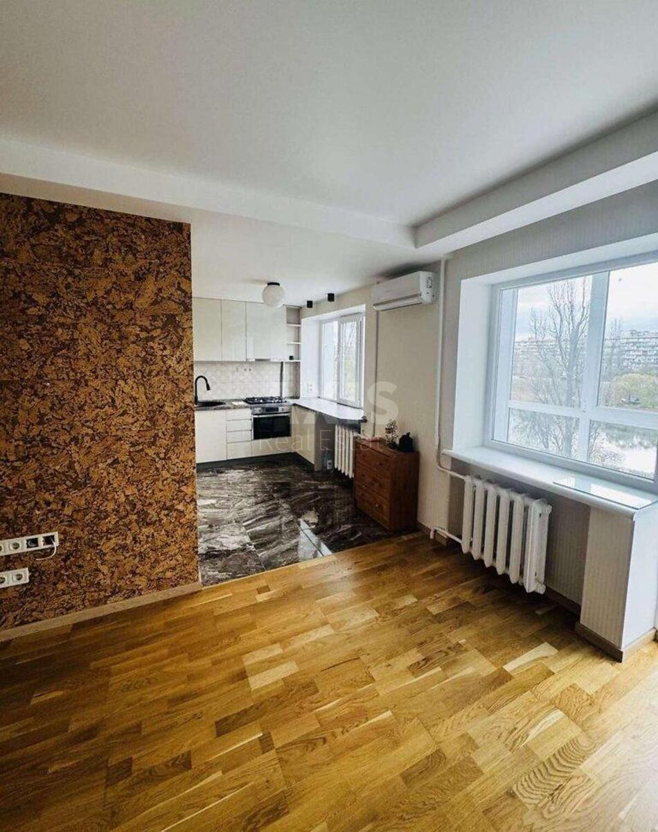 2k apartment vul. Entuziastiv 7617281