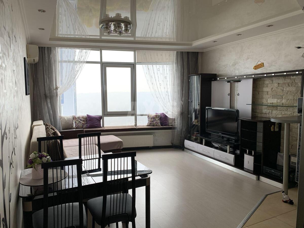 2k apartment vul. Ushakova Mykoly 1А617761