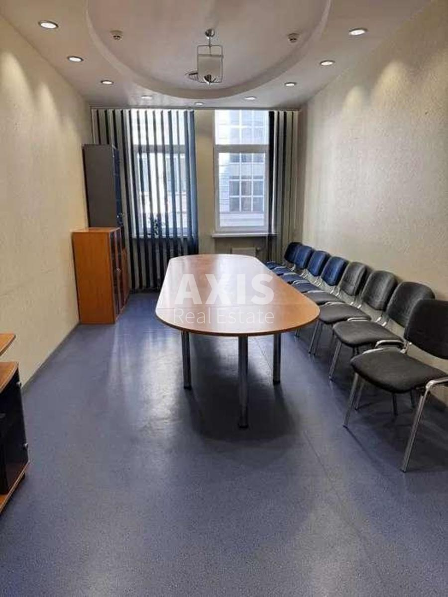 Office vul. Dmytrivs'ka 44А, 330m2319564