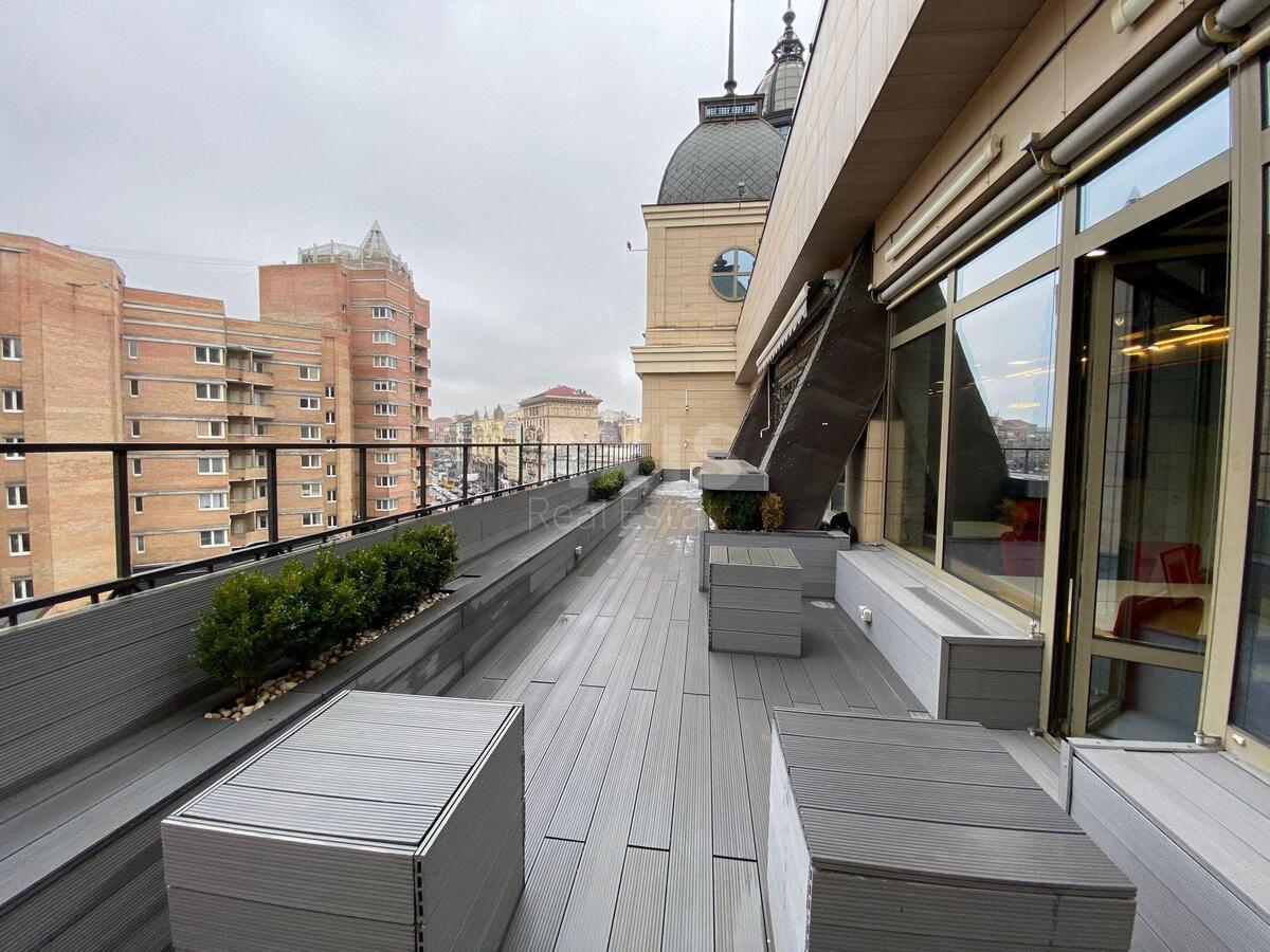 Office vul. Velyka Vasyl'kivs'ka 5, 500m27