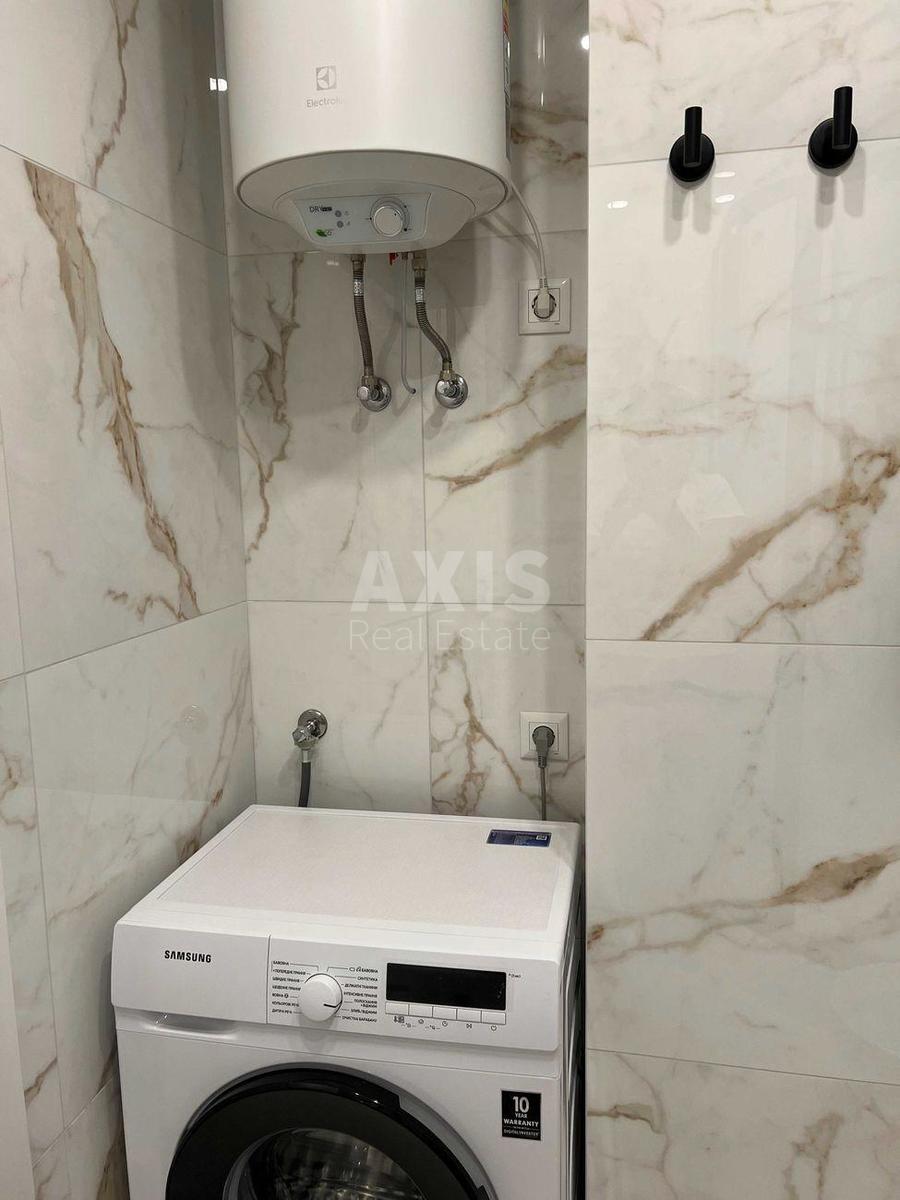 1k apartment pr-t Povitroflots'kyj 565