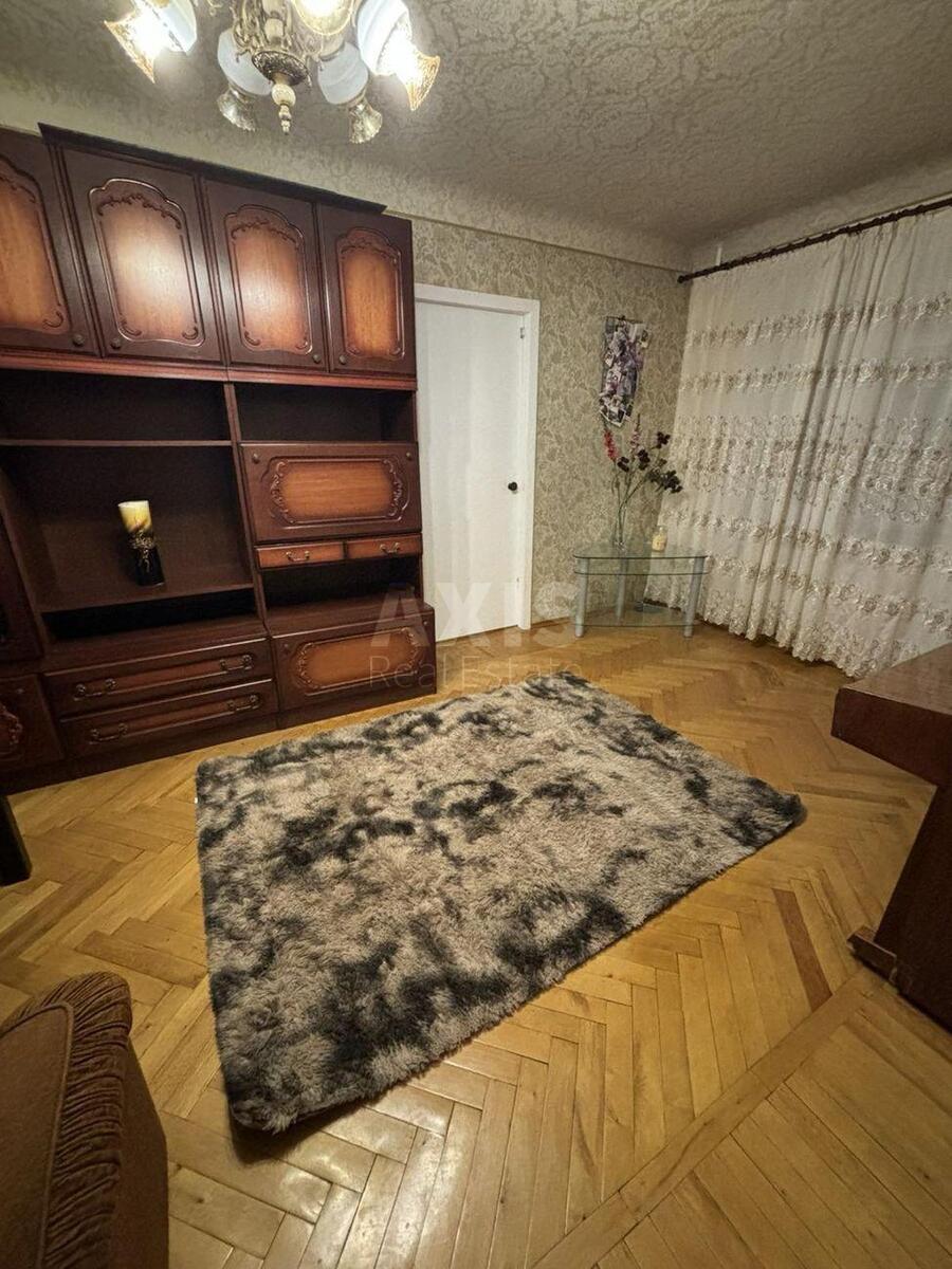 2k apartment pr-t Povitroflots'kyj 72