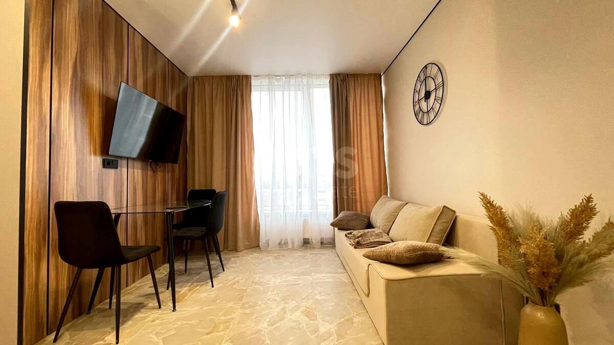 1k apartment vul. Rodyny Kristeriv 20636308