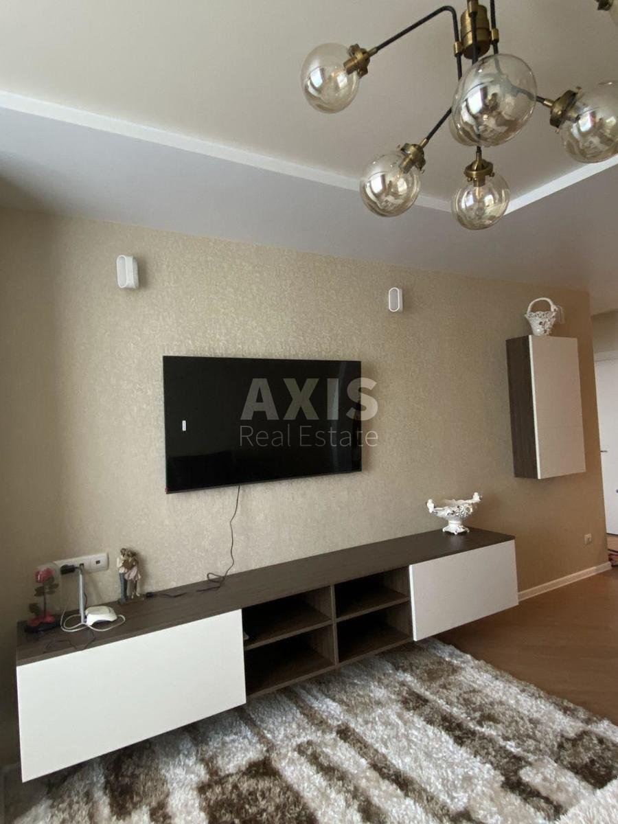 2k apartment vul. Patriarha Mstyslava Skrypnyka 48А1