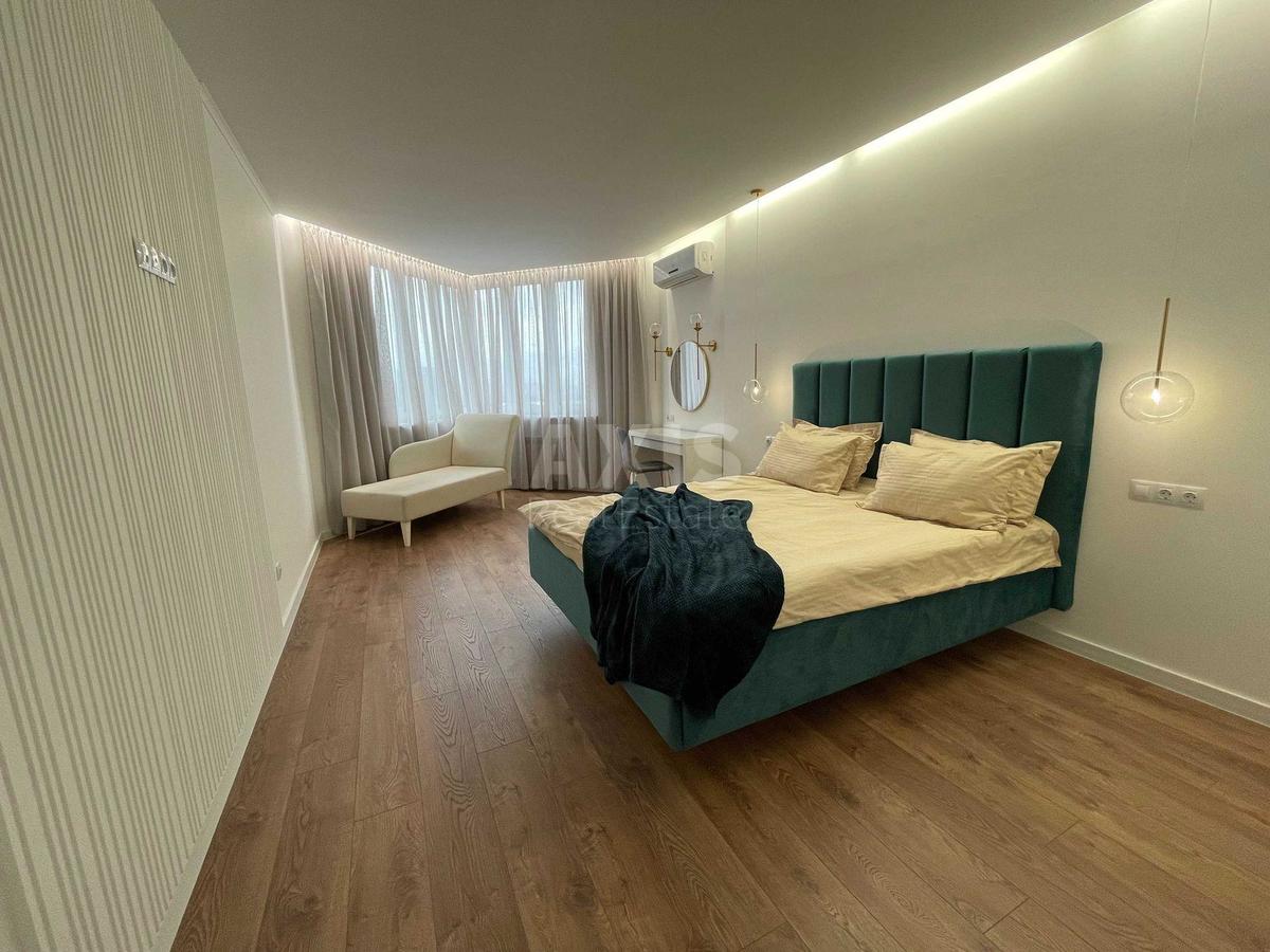 4k apartment vul. Knjazhyj Zaton 21