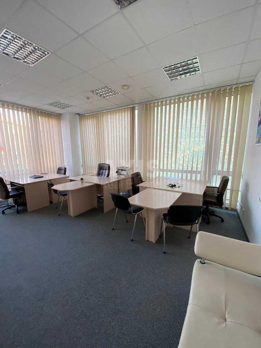Office vul. Esplanadna 20, 57m22