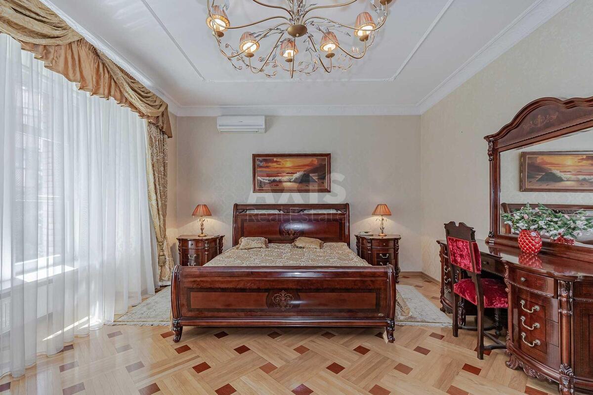 4k apartment vul. Gonchara Olesja 269