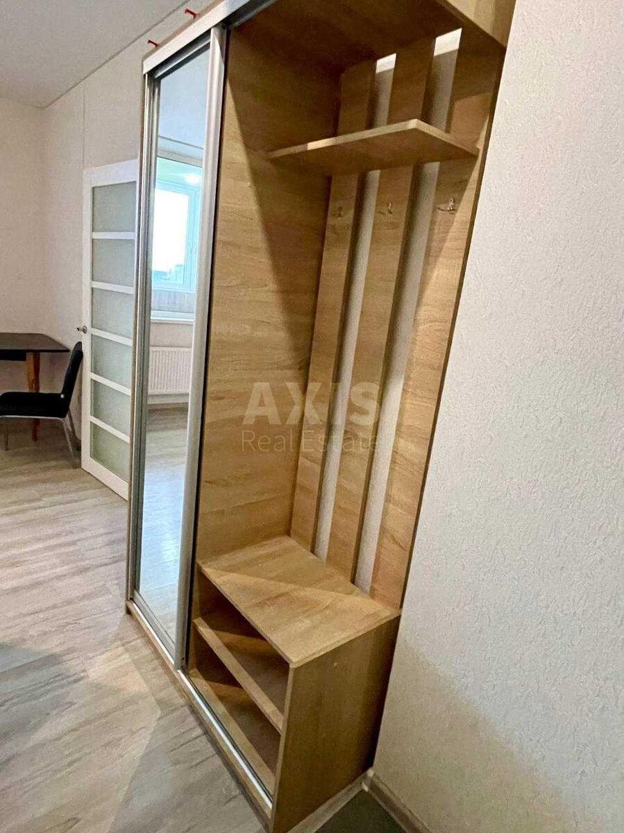 1k apartment prov. Baltijs'kyj 237