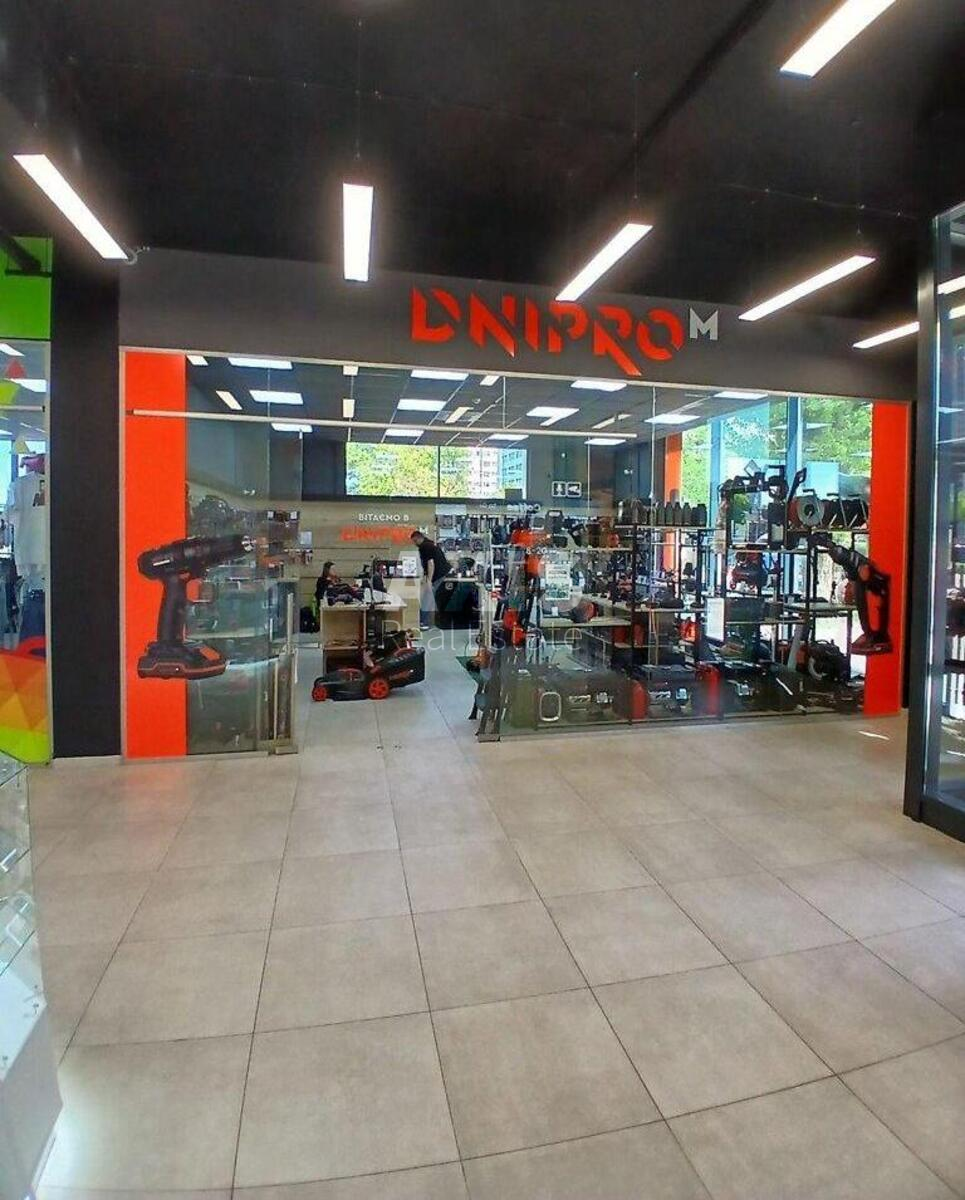 Trade object vul. Hetmana Pavla Polubotka 50А, 52m2539761