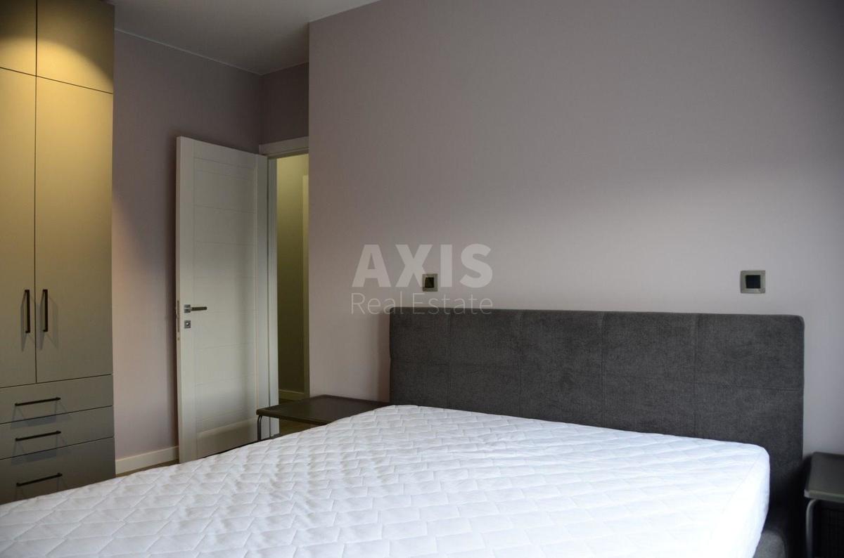 2k apartment nab. Dniprovs'ka 16Г3