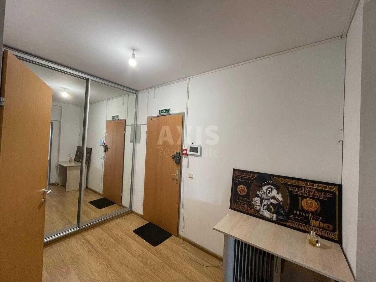 Office vul. Velyka Vasyl'kivs'ka 9/2, 148m25