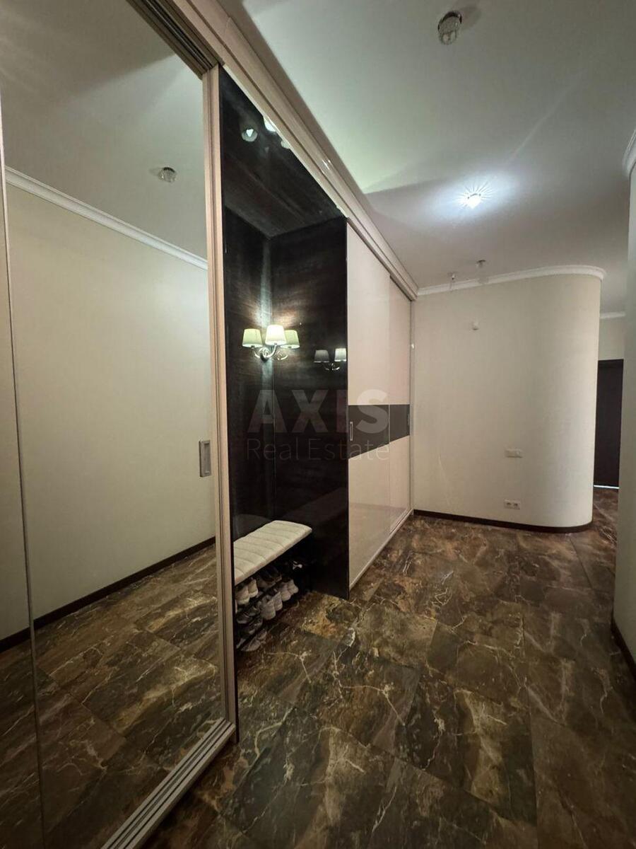 4k apartment vul. Mehanizatoriv 26047411
