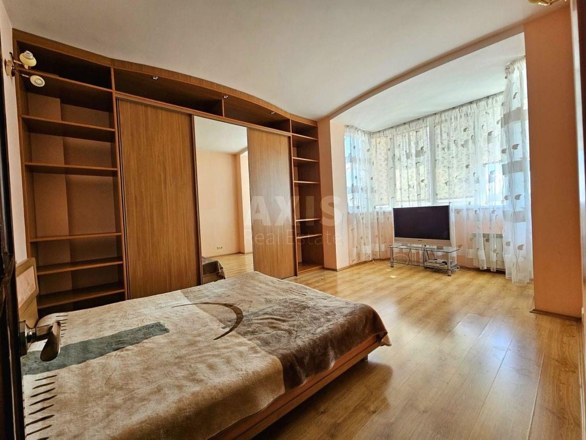 1k apartment vul. Knjazhyj Zaton 16А455782