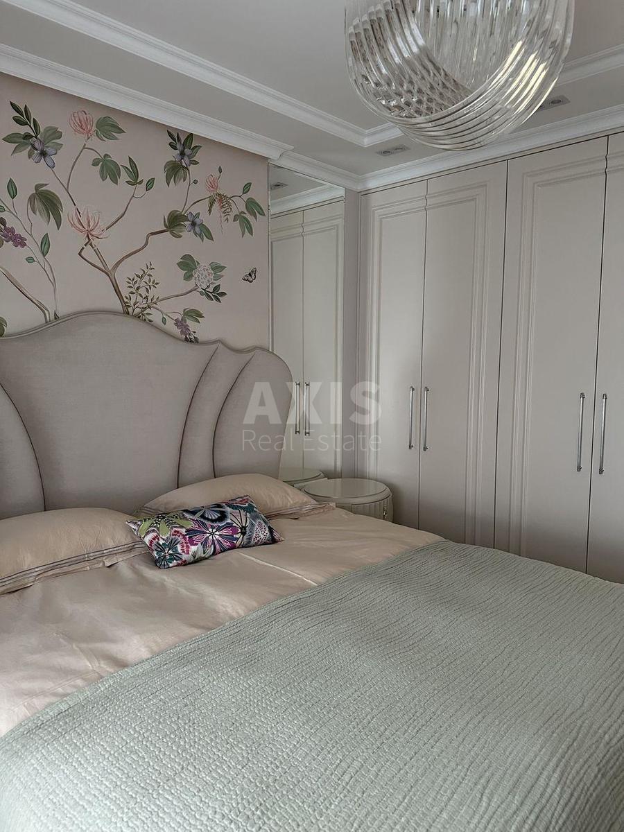 2k apartment bul. Lesi Ukrai'nky 132