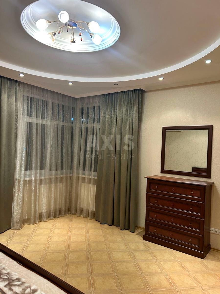3k apartment vul. Staronavodnyc'ka 6Б637452