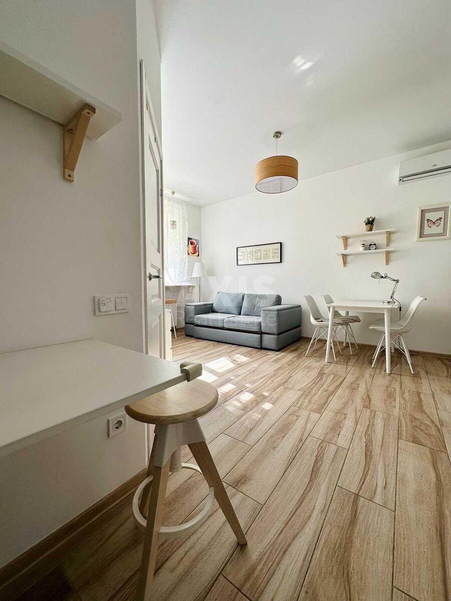 1k apartment vul. Barbjusa Anri 52/12