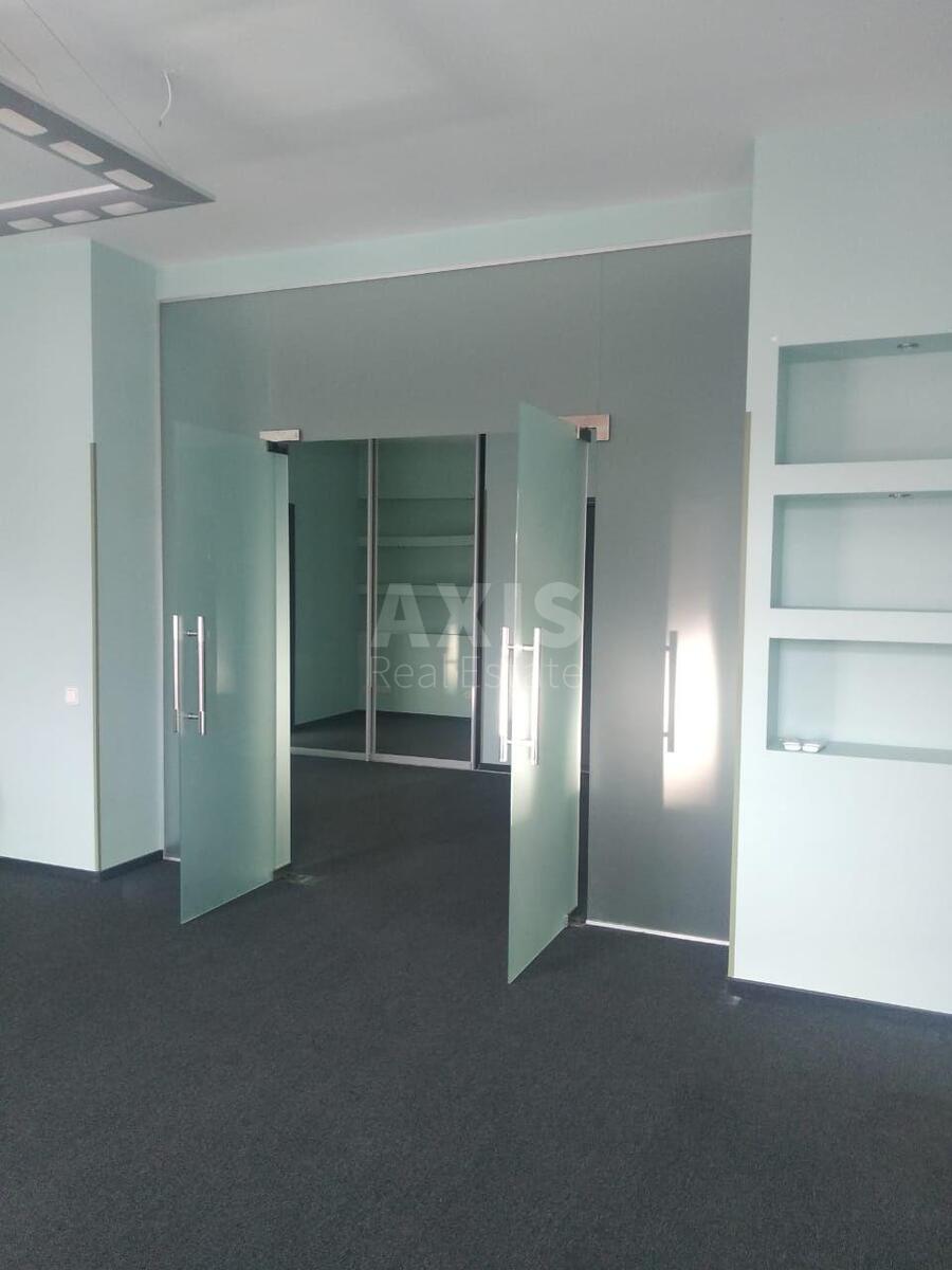 Office vul. Shhekavyc'ka 30/39, 218m20