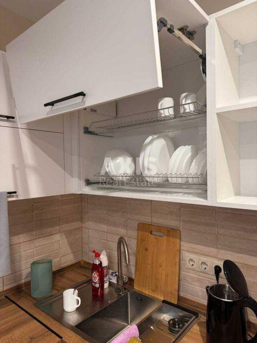 1k apartment vul. Revuc'kogo 40Б3