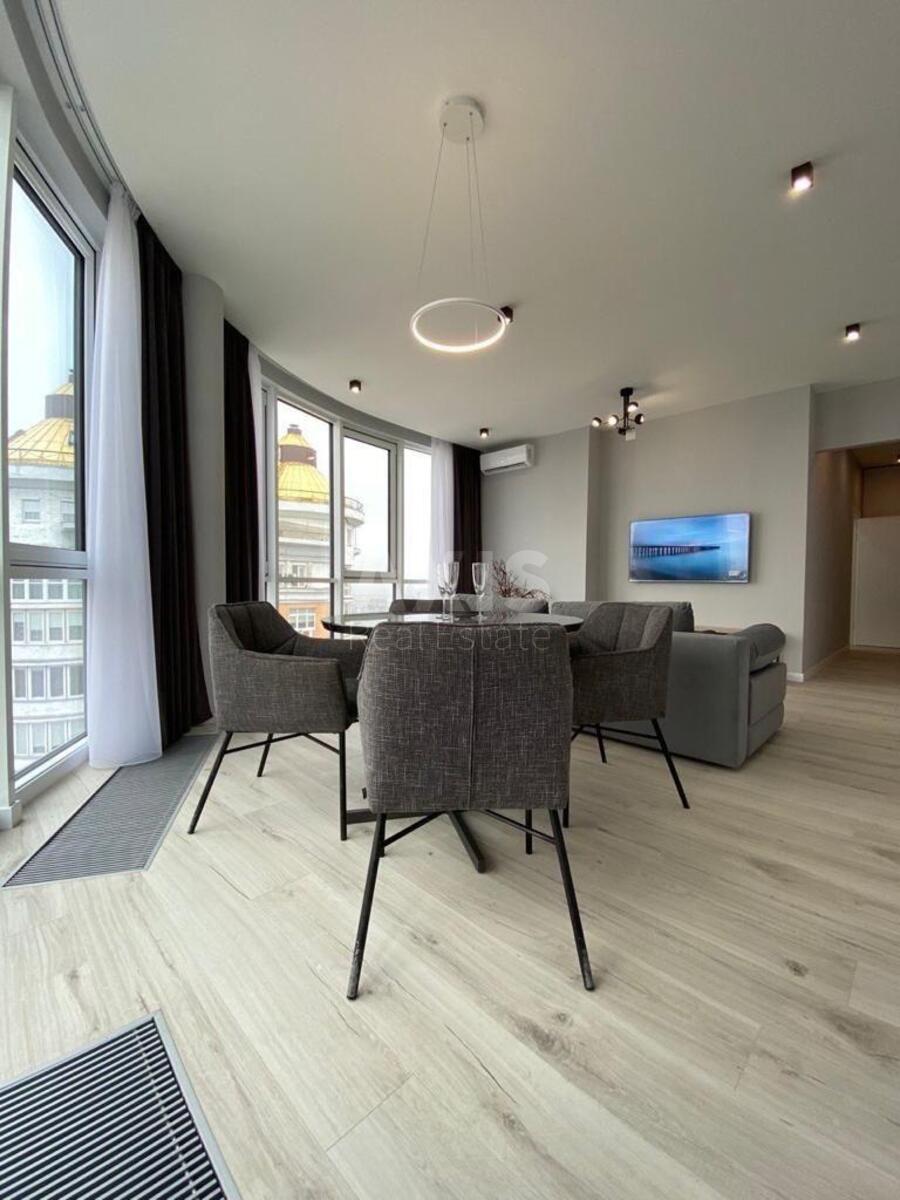 2k apartment vul. Tymoshenka Marshala 21, корп. 11