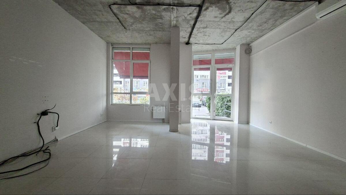 Trade object vul. Dragomanova 2А, 52m2617104