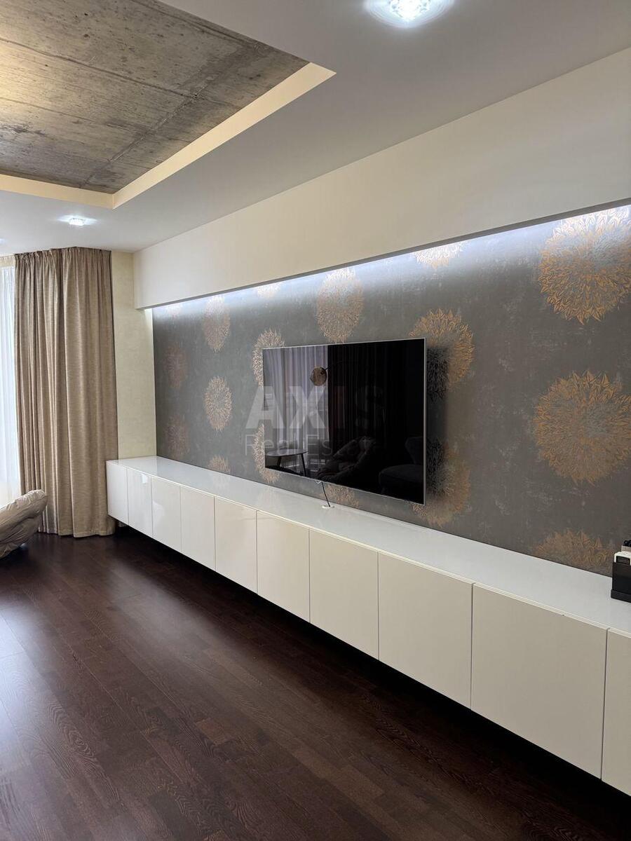 2k apartment vul. Yulia Zdanovska 71Г621187