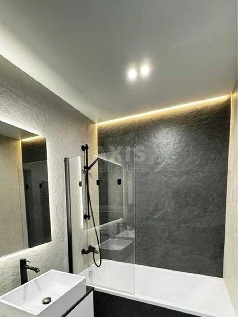 3k apartment vul. Zarichna 6, корп. 17