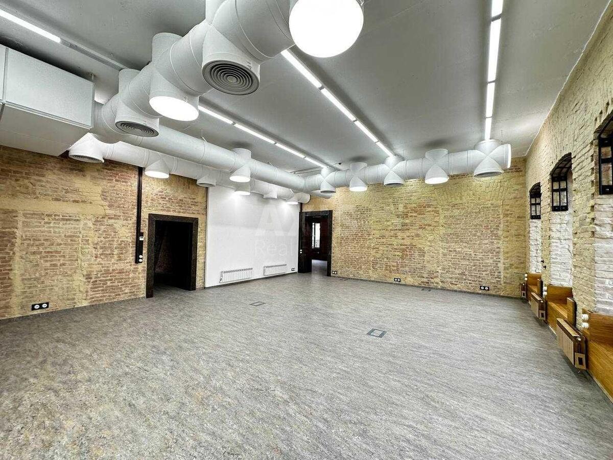 Office vul. Velyka Vasyl'kivs'ka 15, 420m21