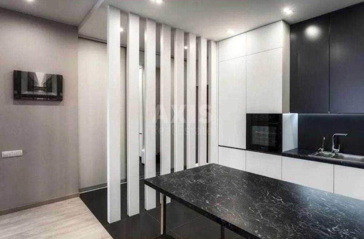 2k apartment vul. Mazepy Ivana 3
