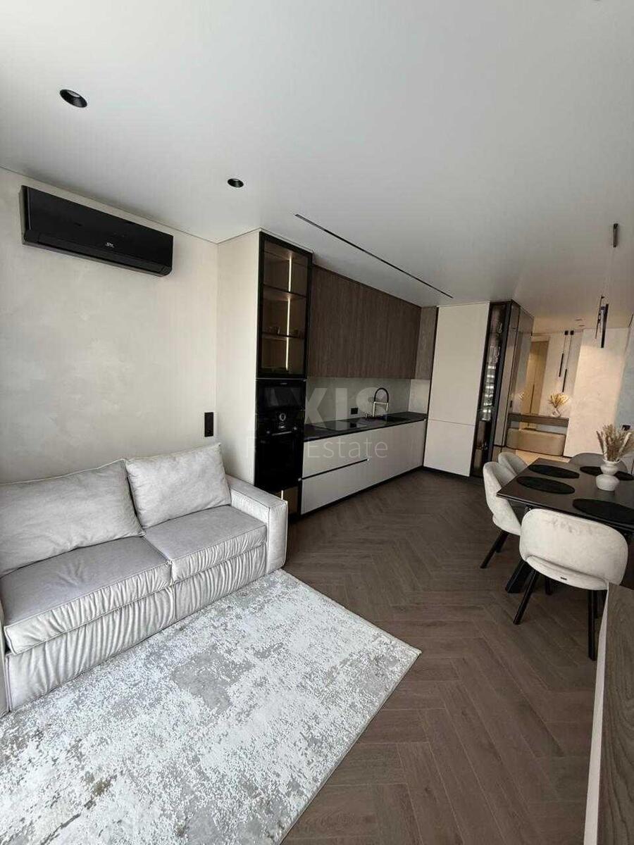 2k apartment nab. Dniprovs'ka 1628904