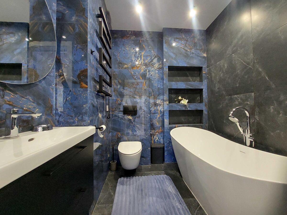 2к квартира ул. Бережанская 15629937