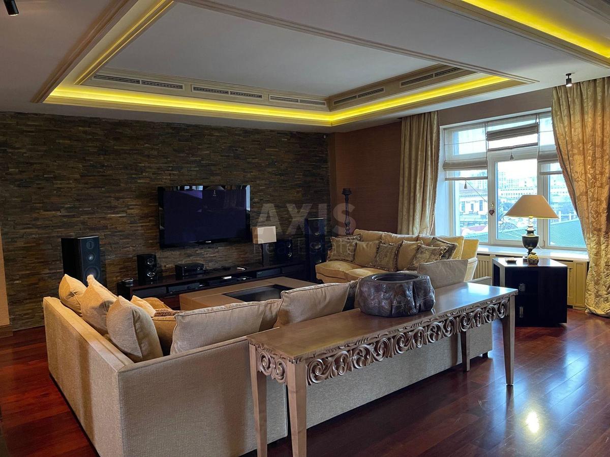 5k apartment vul. Velyka Zhytomyrs'ka 8А2
