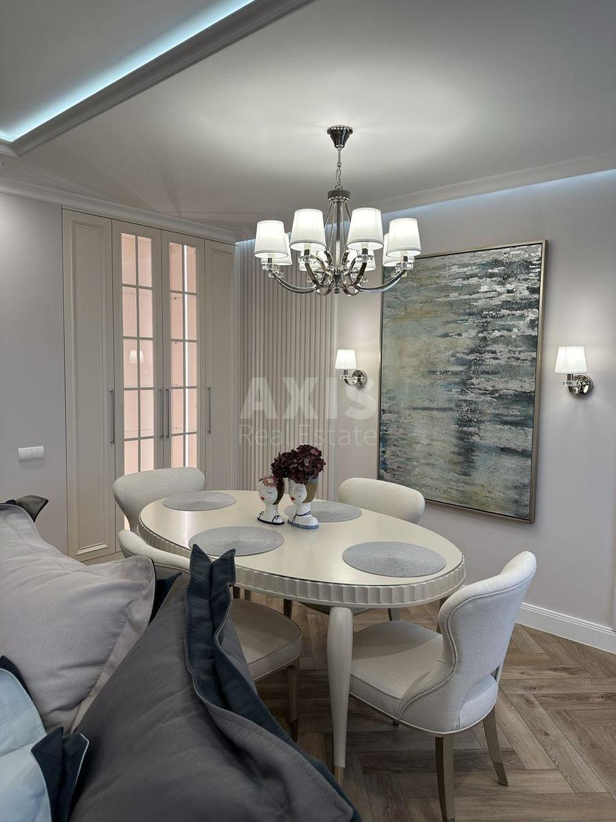 2k apartment vul. Zvirynec'ka 72