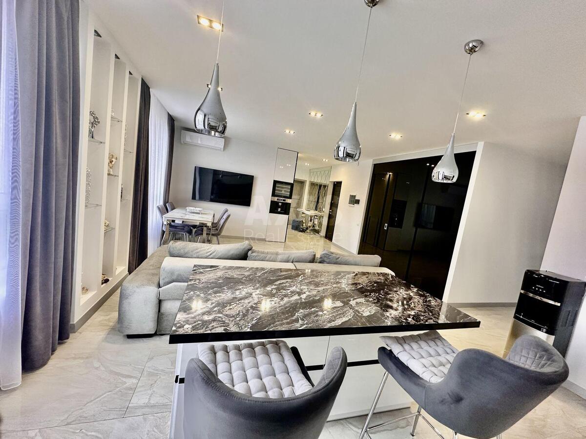 3k apartment vul. Zarichna 1638080