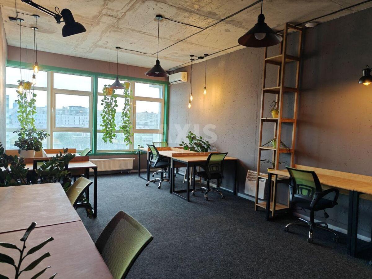 Office uzv. Klovs'kyj 7, 33m20