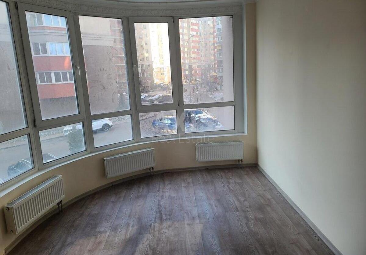 3к квартира ул. Юлии Здановской 48А0
