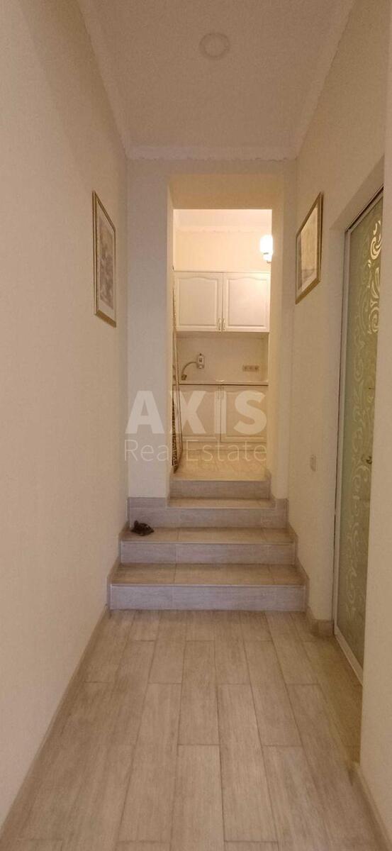 Trade object vul. Mezhygirs'ka 78, 26m22