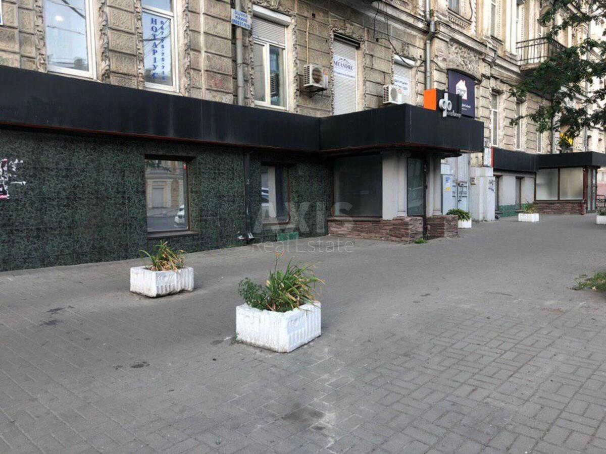 Объект торговли ул. Саксаганского 112, 144м22