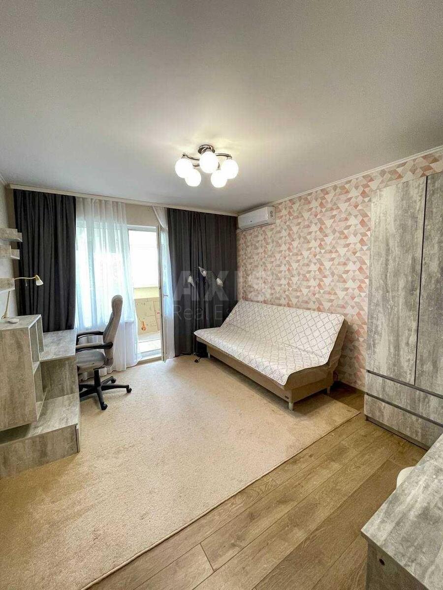 3k apartment vul. Urlivs'ka 38А6002411