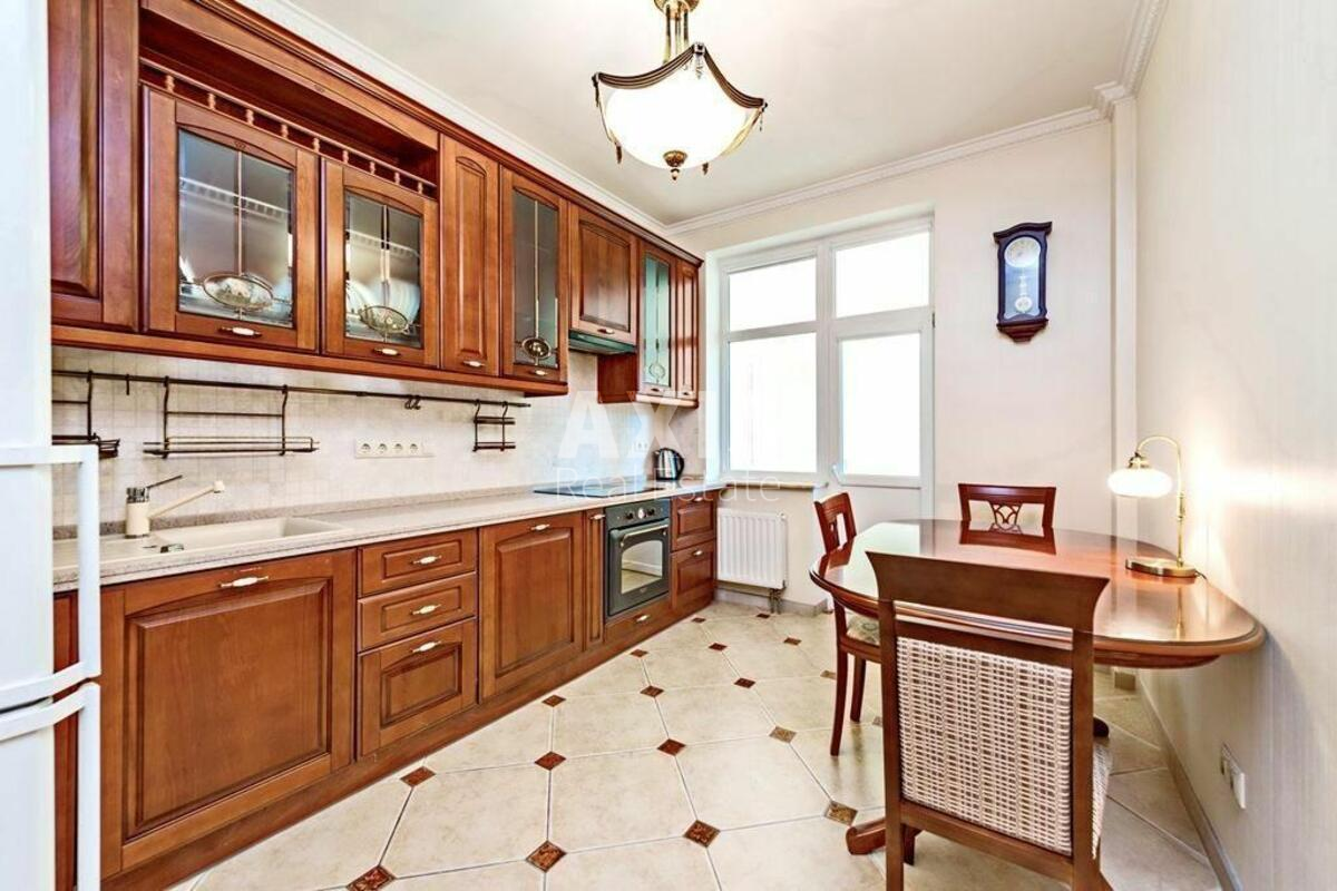 2k apartment vul. Skovorody Grygorija 6