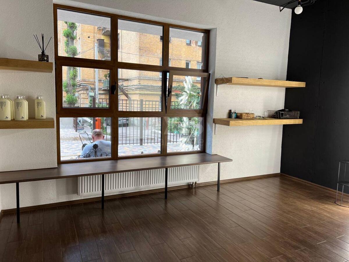 Office vul. Hmel'nyc'kogo Bogdana 2/37Б, 41m21
